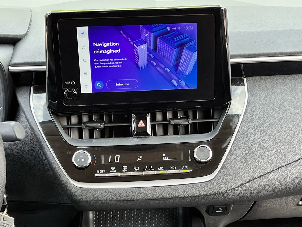 Used 2024 Toyota Corolla LE image 15