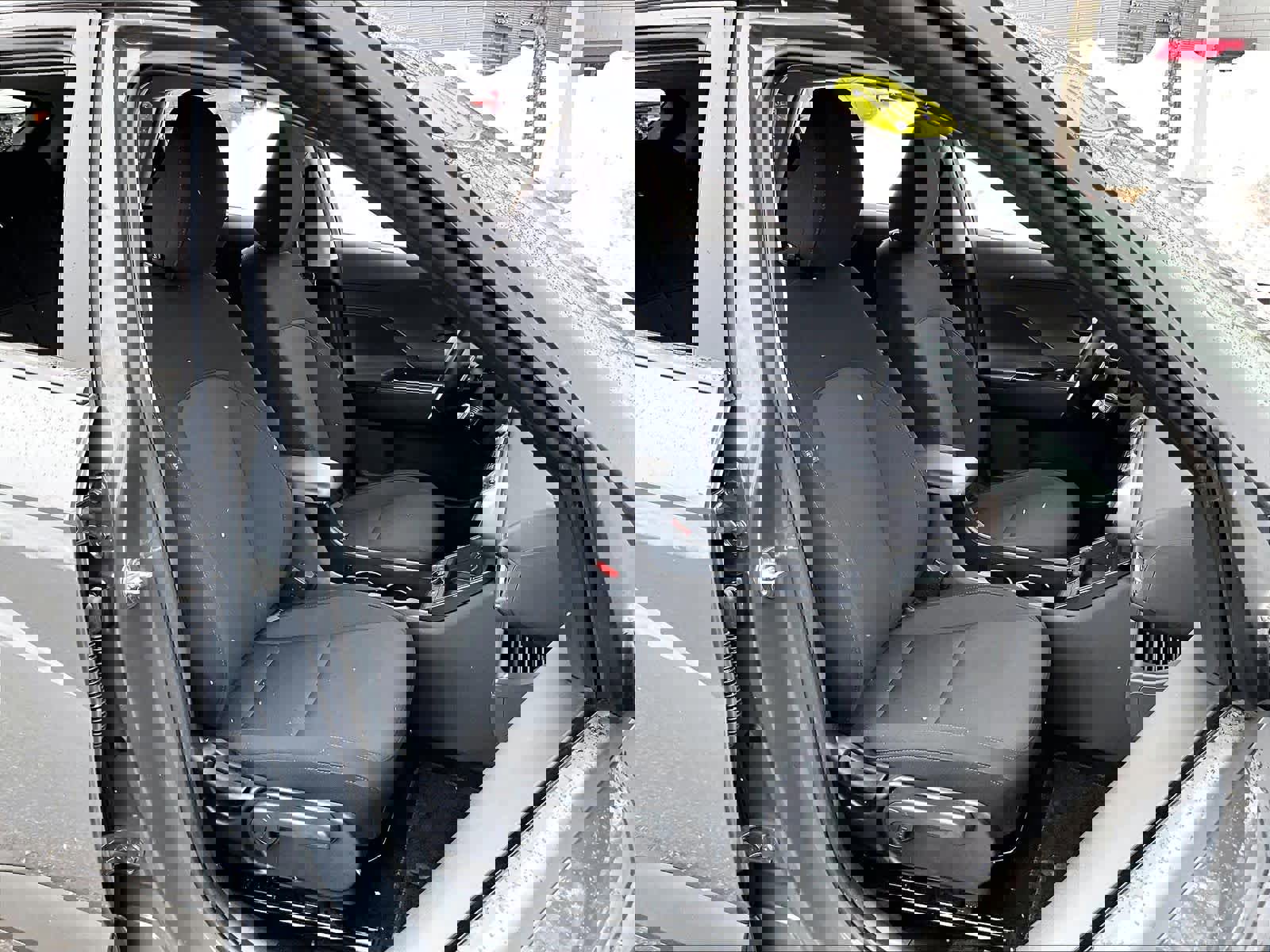 Used 2024 Hyundai Kona SEL image 11