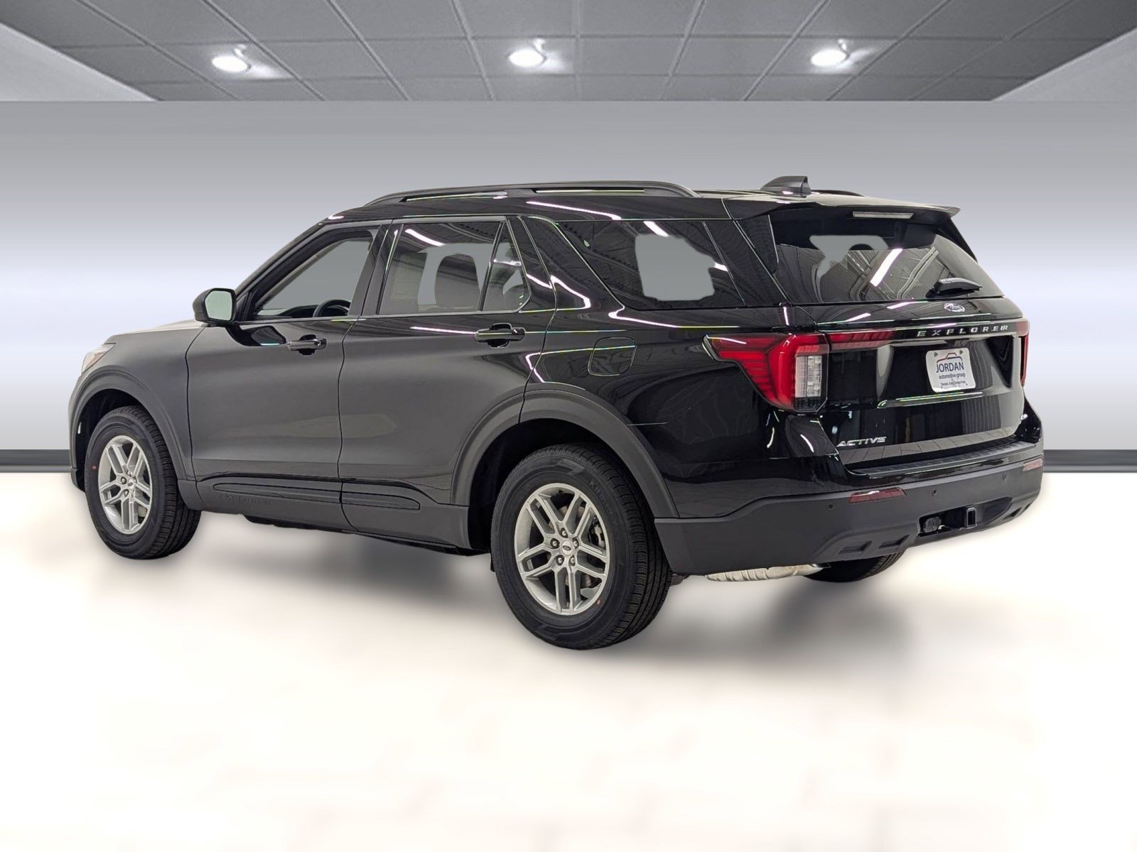 New 2026 Ford Explorer Active image 2