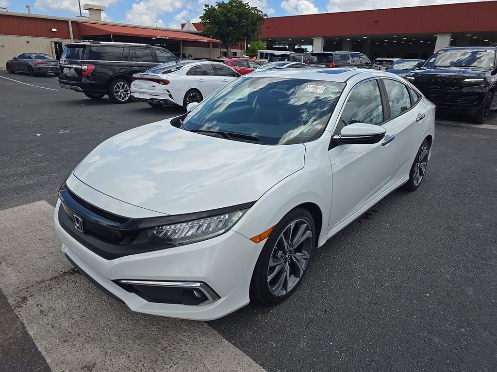 Used 2019 Honda Civic Touring image 1