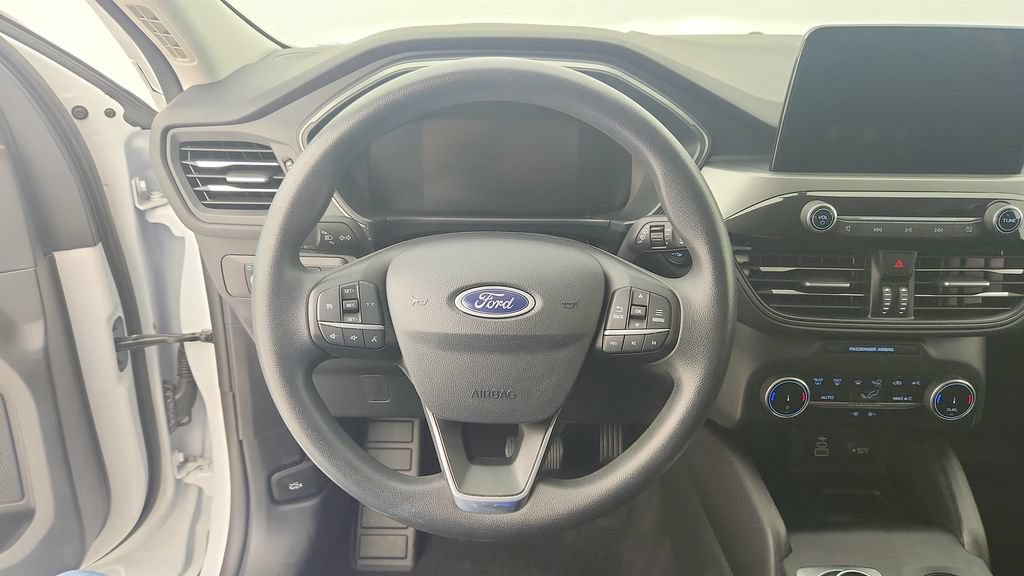 Used 2025 Ford Escape Active FWD image 17