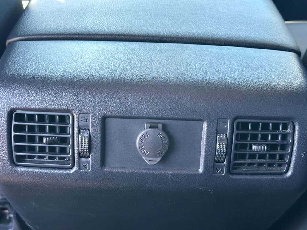 Used 2021 Toyota Tundra SR5 AWD/4WD image 16