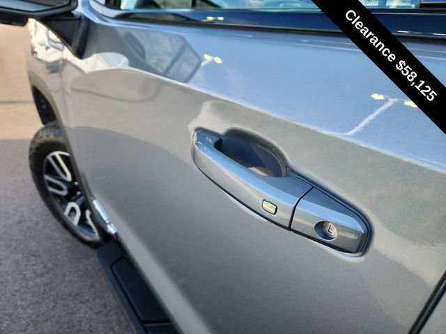 Used 2025 GMC Sierra 1500 AT4 w/ AT4 Premium Package image 18