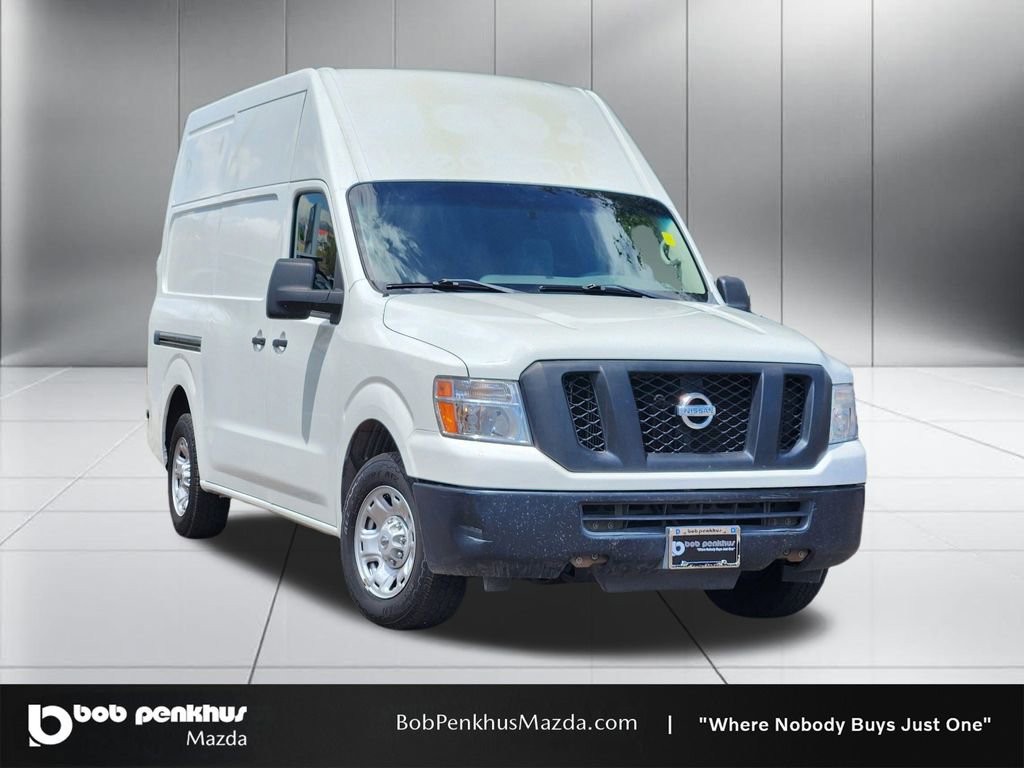 Used 2020 Nissan NV 2500 SV RWD image 1