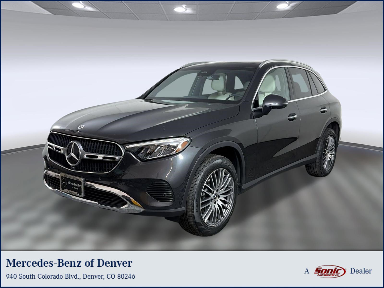 Certified 2025 Mercedes-Benz GLC 300 4MATIC image 1