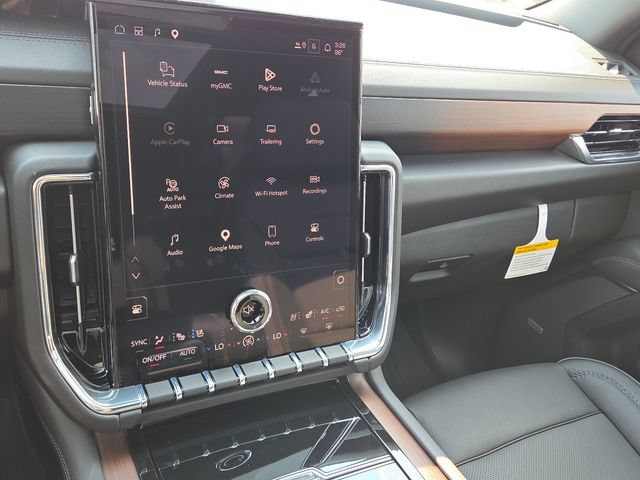New 2026 GMC Yukon Denali w/ Advanced Technology Package AWD/4WD image 35