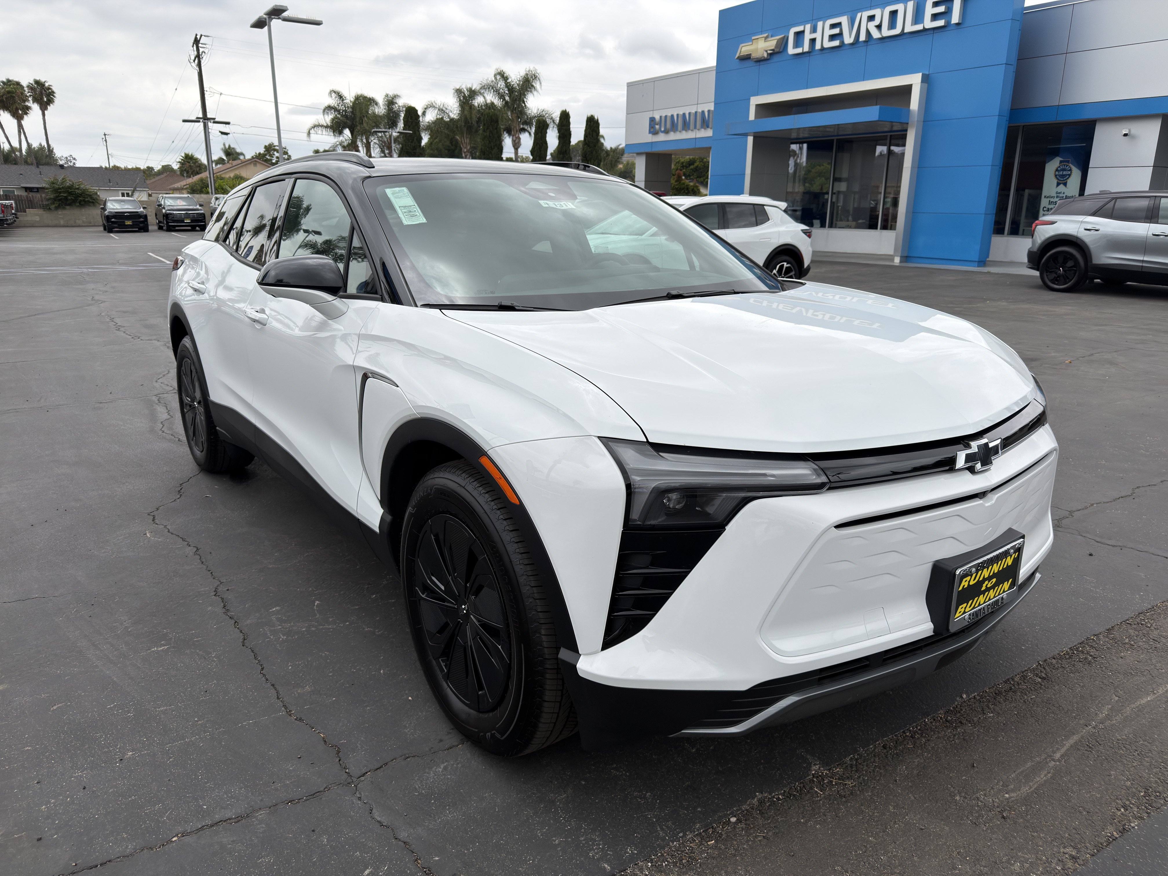 New 2026 Chevrolet Blazer EV LT w/ Midnight/Sport Edition FWD image 2