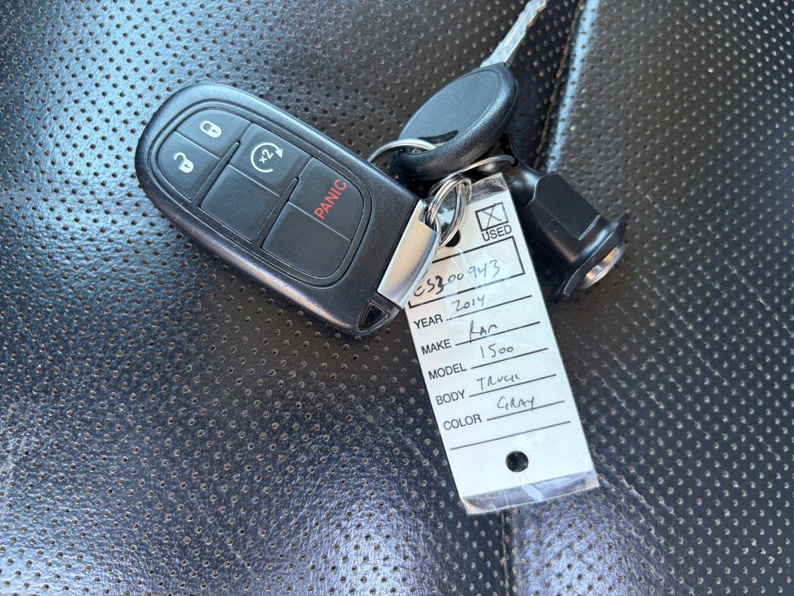 Used 2014 RAM 1500 Laramie w/ Convenience Group AWD/4WD image 35