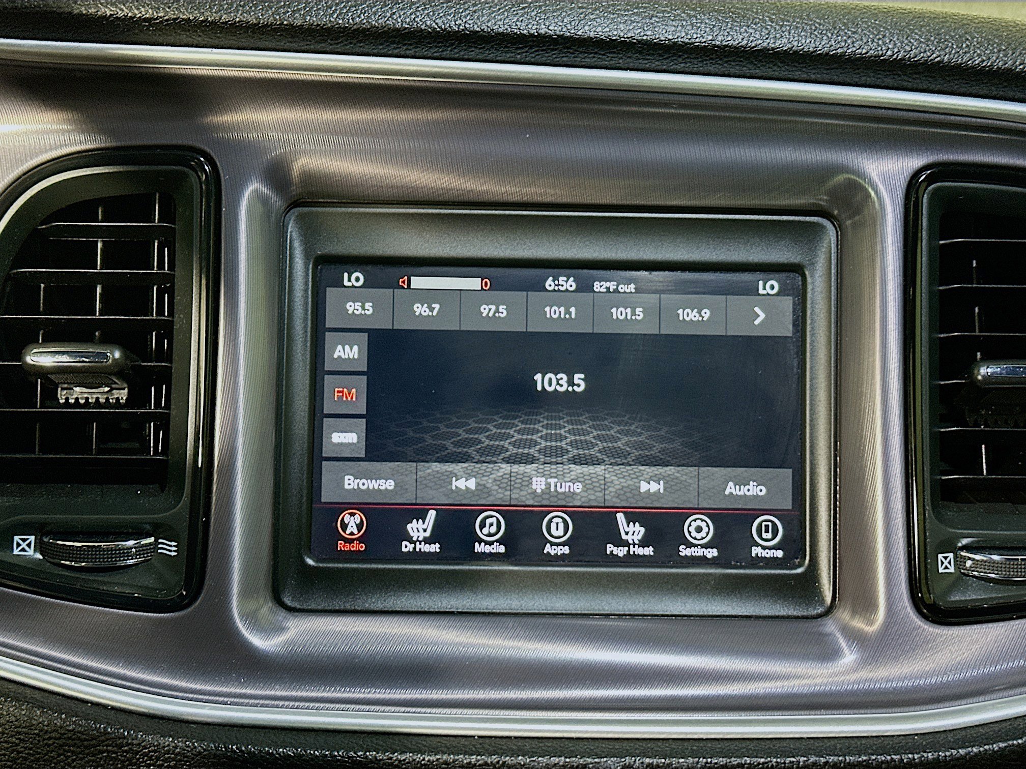 Used 2019 Dodge Challenger R/T image 23