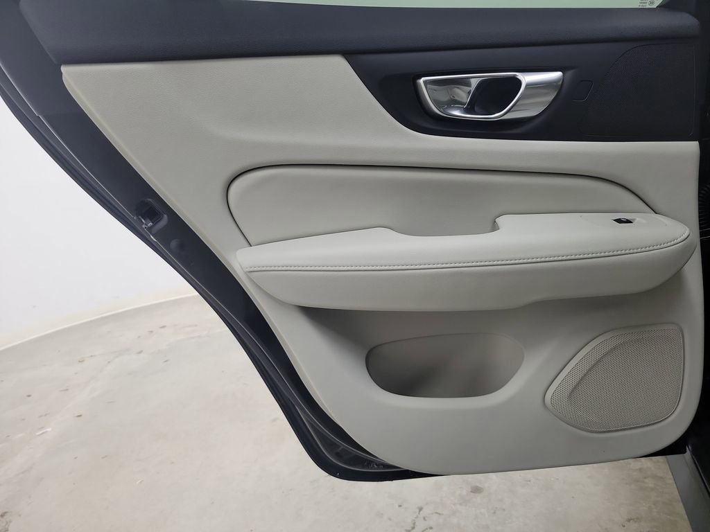 New 2026 Volvo V60 B5 Cross Country Plus w/ Protection Package Premier image 15