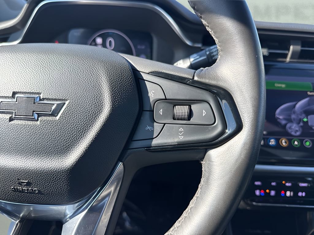 Used 2022 Chevrolet Bolt EUV Premier w/ Launch Edition image 16