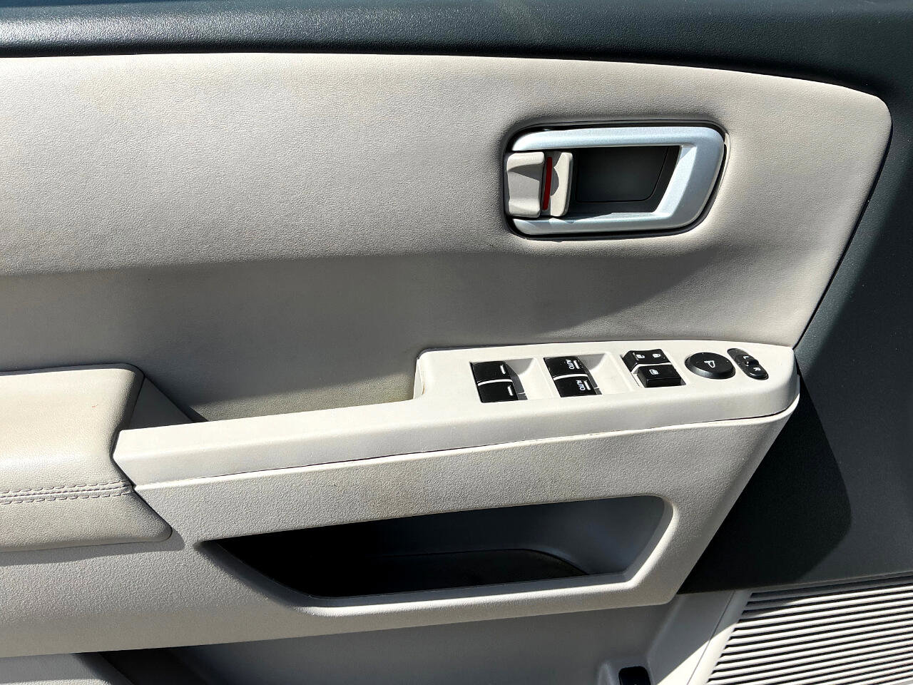 Used 2013 Honda Pilot EX-L image 16