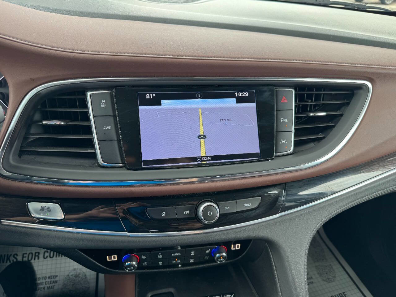 Used 2018 Buick Enclave Avenir AWD/4WD image 19
