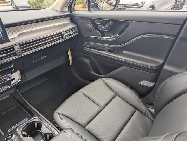 New 2026 Lincoln Corsair Premiere image 15