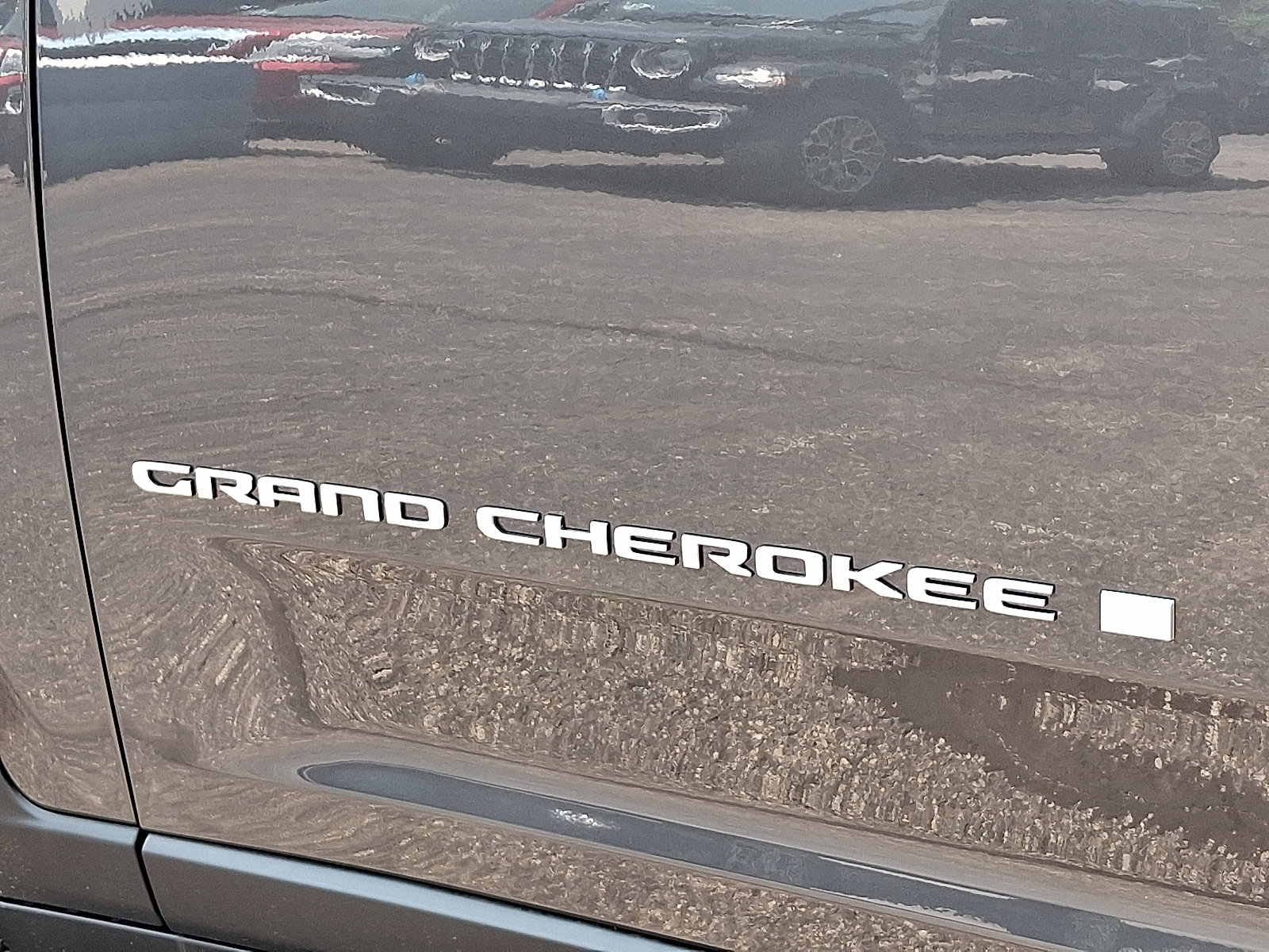 New 2026 Jeep Grand Cherokee Limited w/ Trailer Tow Package AWD/4WD image 17