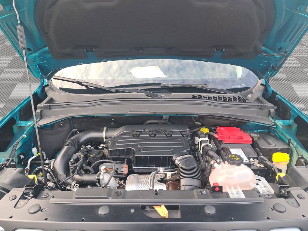 Used 2022 Jeep Renegade Latitude image 28