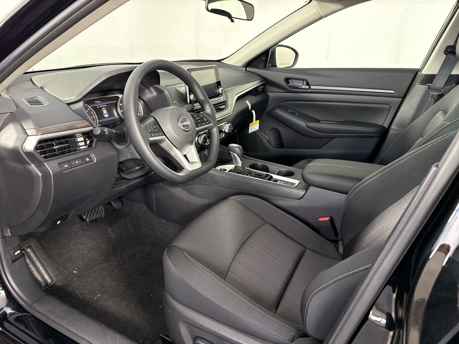 New 2026 Nissan Altima 2.5 SV AWD/4WD image 5