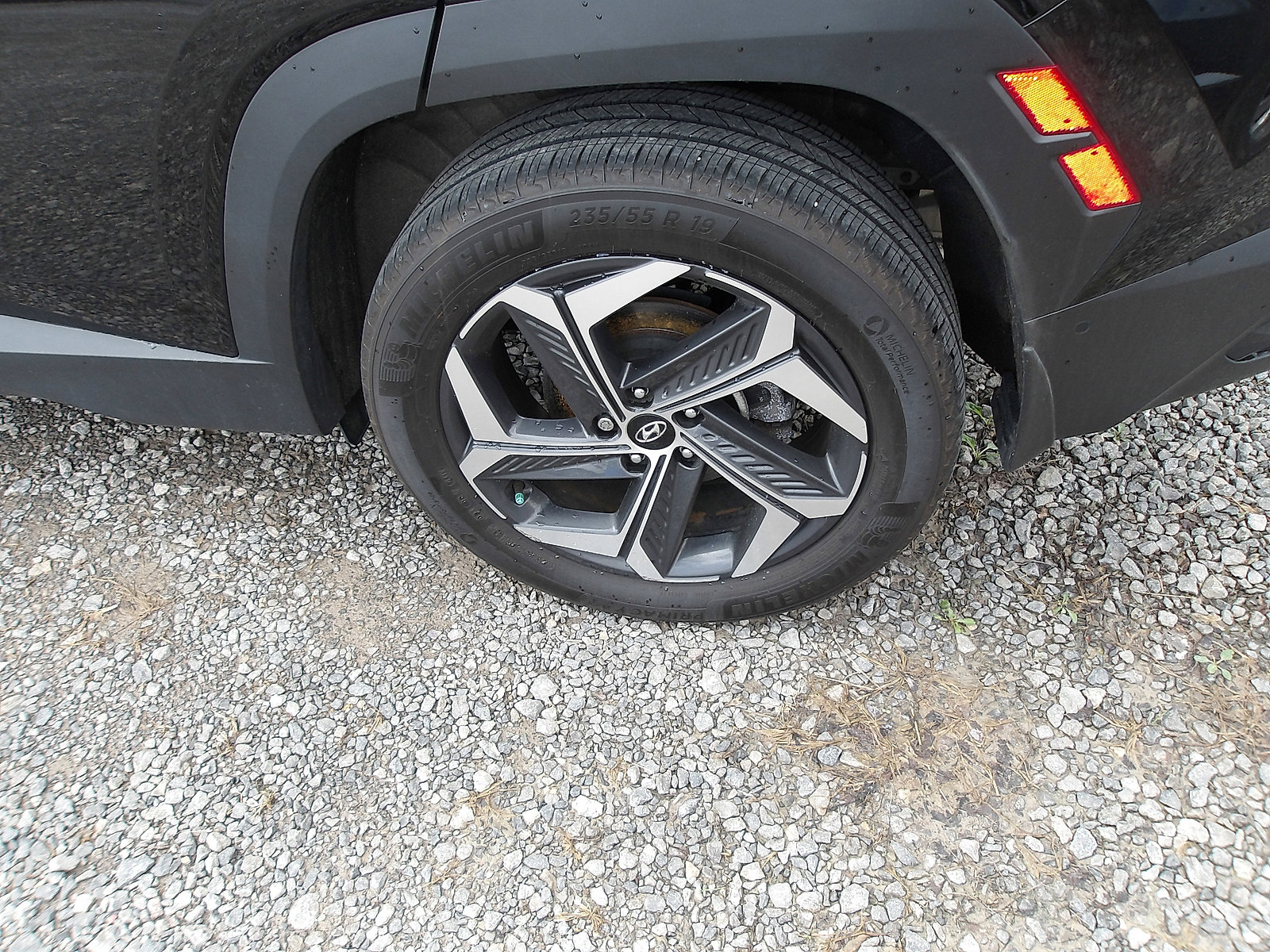 Used 2024 Hyundai Tucson Limited AWD/4WD image 3