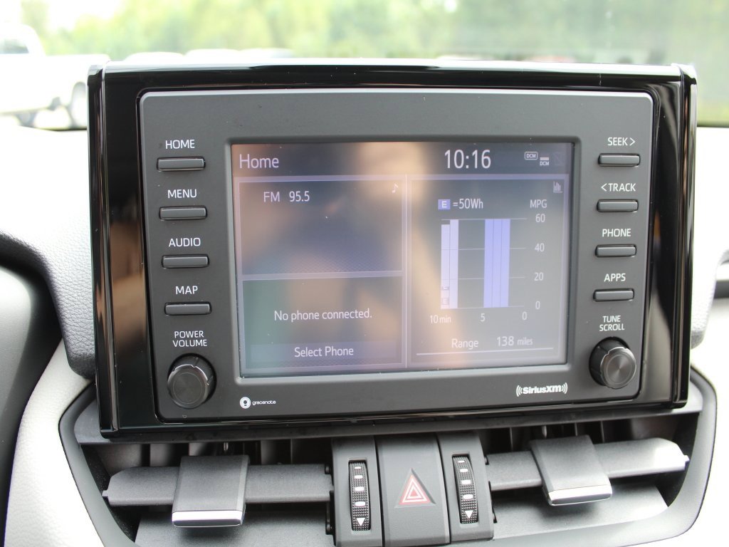 Used 2022 Toyota RAV4 XLE Premium image 15