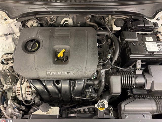 Used 2020 Kia Forte LXS image 39