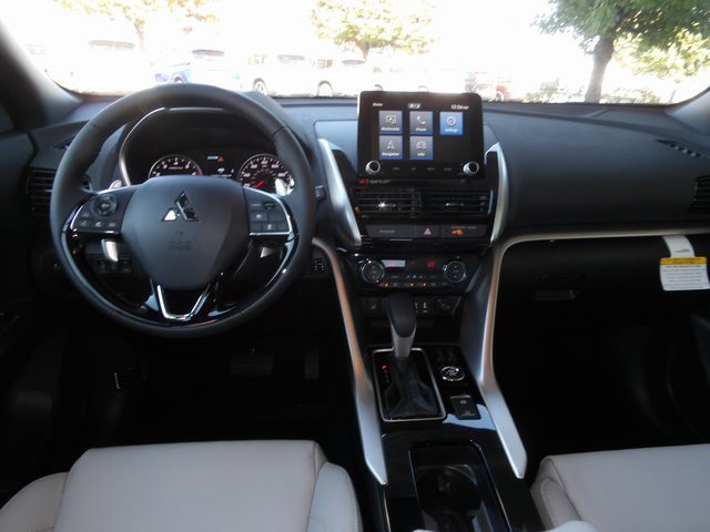 New 2025 Mitsubishi Eclipse Cross SE image 14