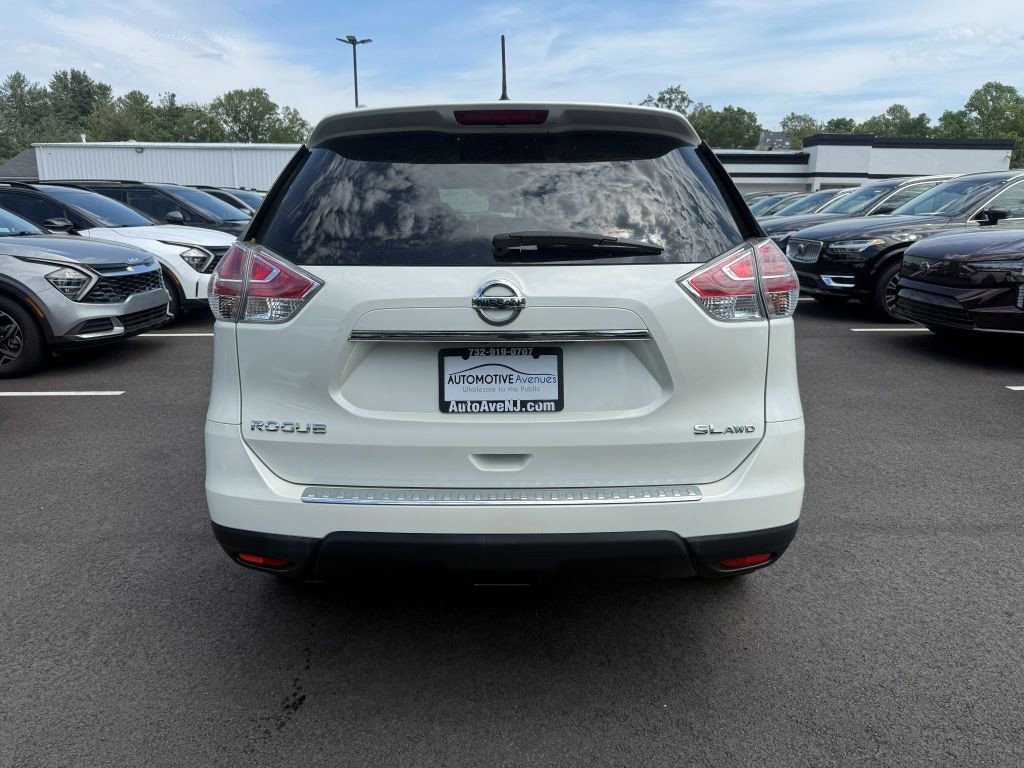 Used 2016 Nissan Rogue SL AWD/4WD image 5
