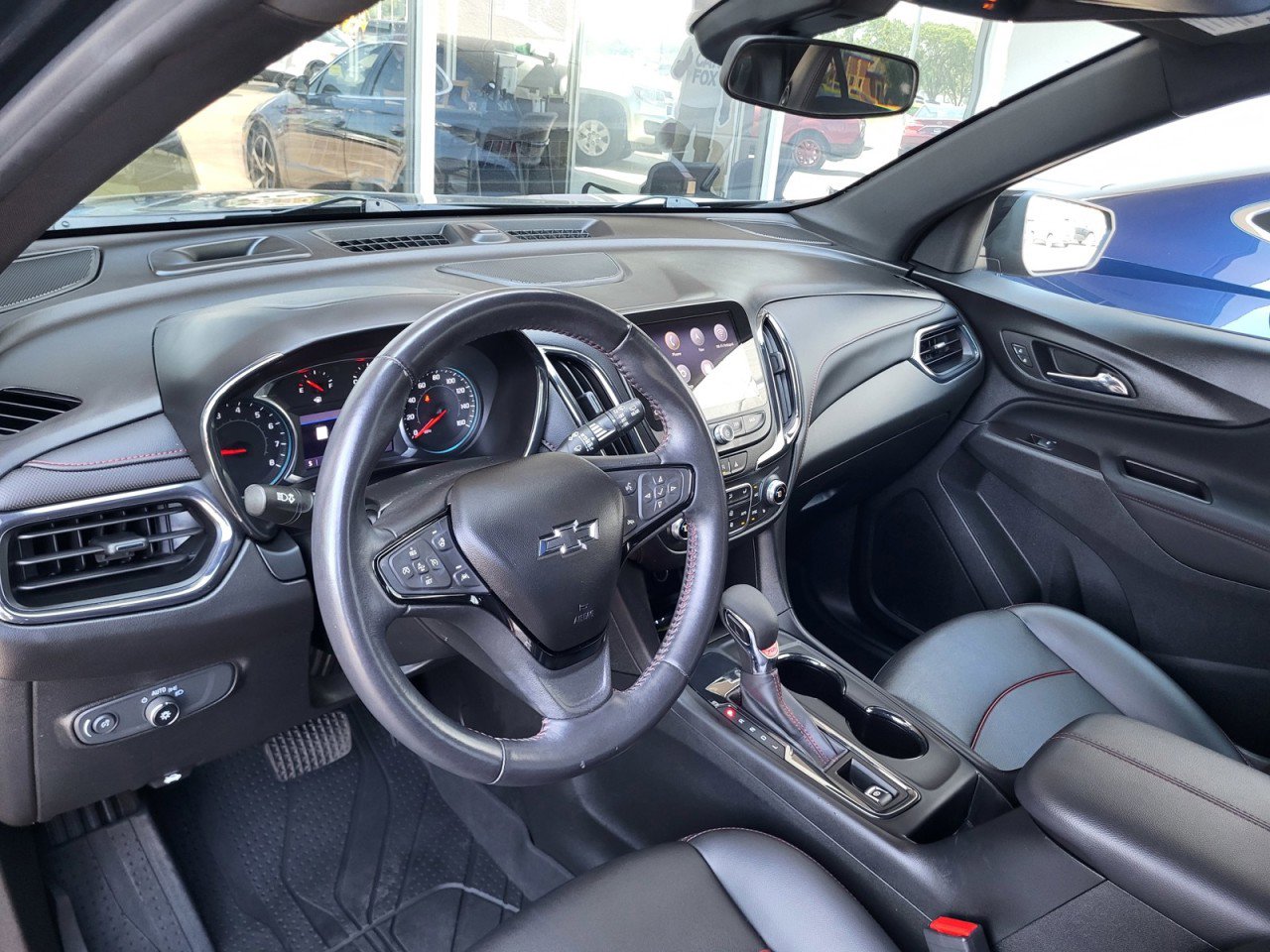 Used 2022 Chevrolet Equinox RS w/ RS Leather Package image 13