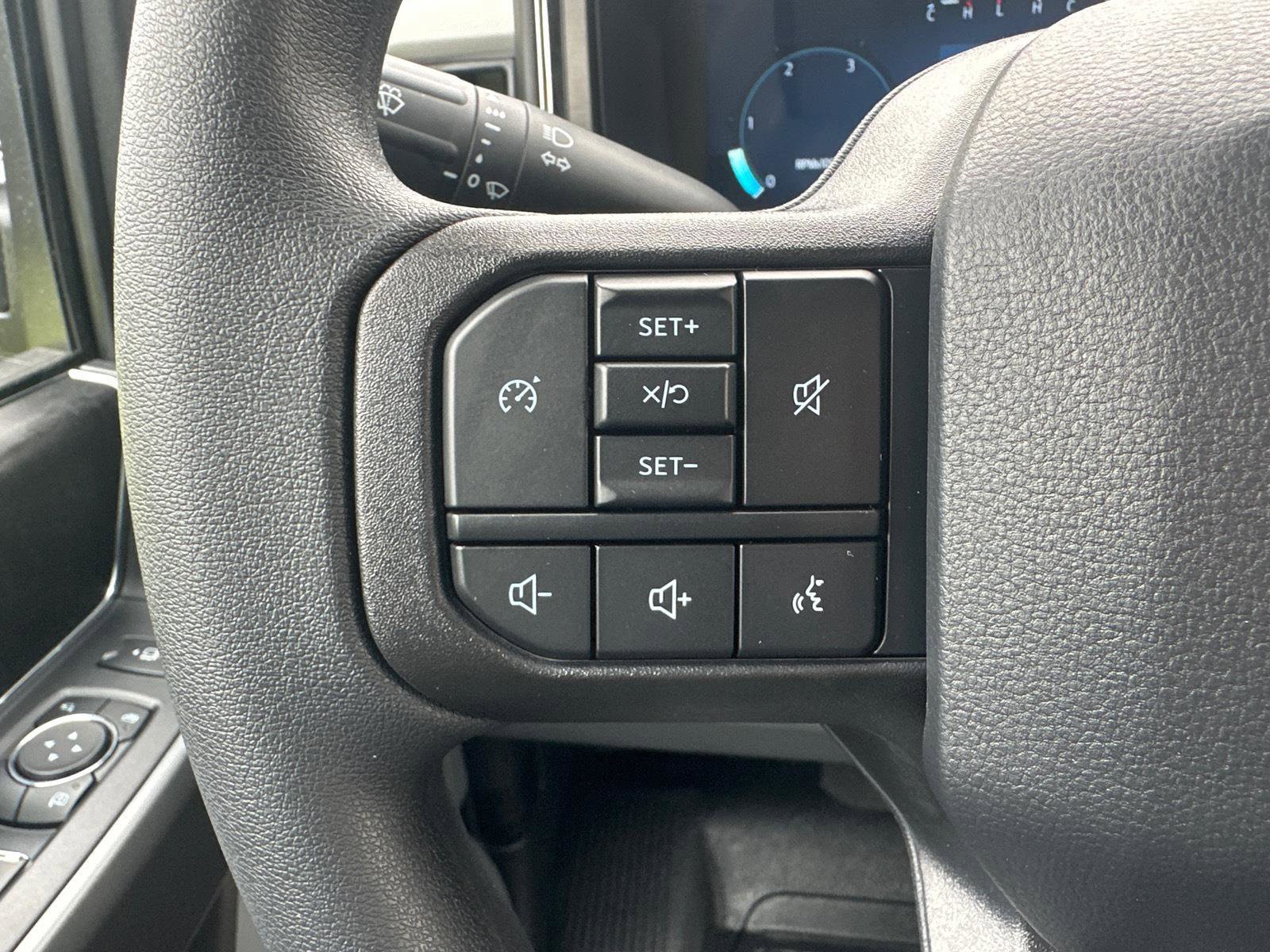 New 2026 Ford F350 XLT w/ XLT Premium Package image 23