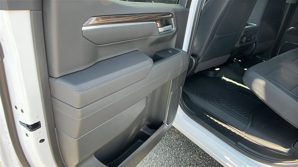 New 2026 Chevrolet Silverado 1500 RST image 15