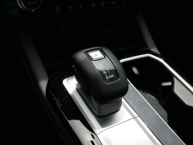 Used 2025 Mitsubishi Outlander SE AWD/4WD image 24