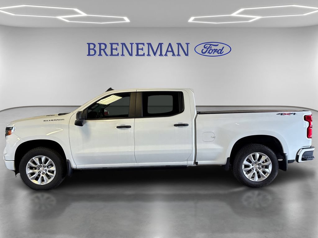 Used 2025 Chevrolet Silverado 1500 Custom AWD/4WD image 11