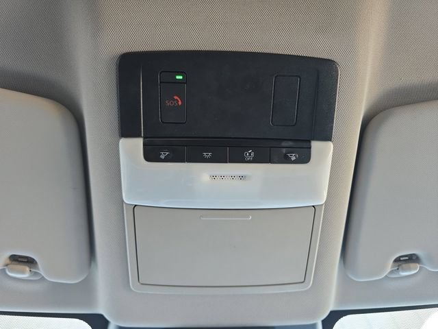 Used 2023 Nissan Rogue SV FWD image 7