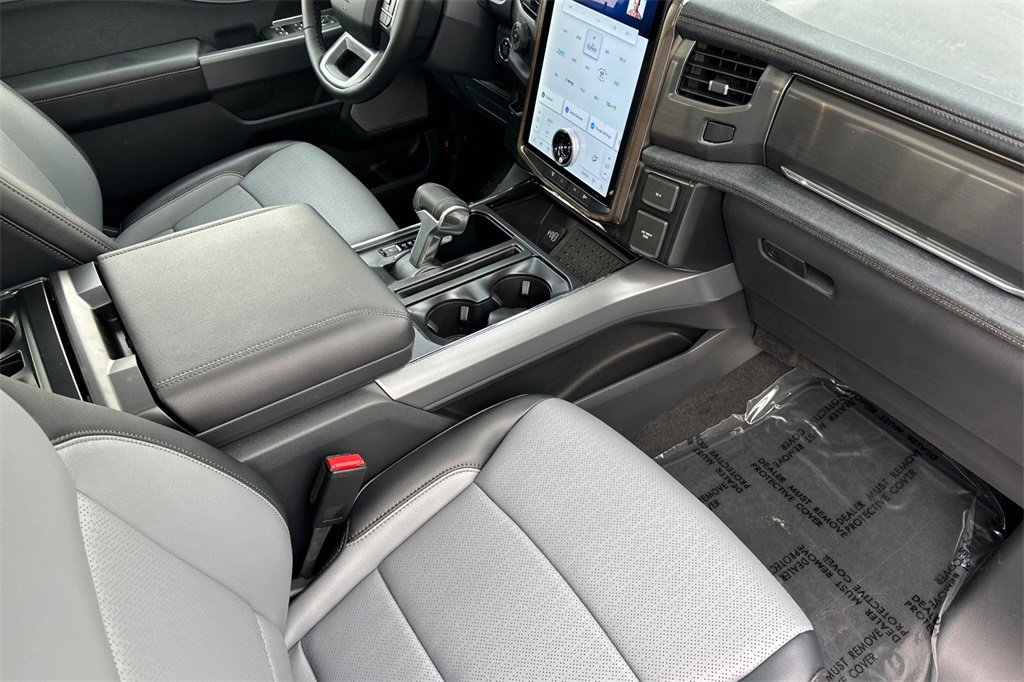 New 2025 Ford F150 Lightning Lariat image 12