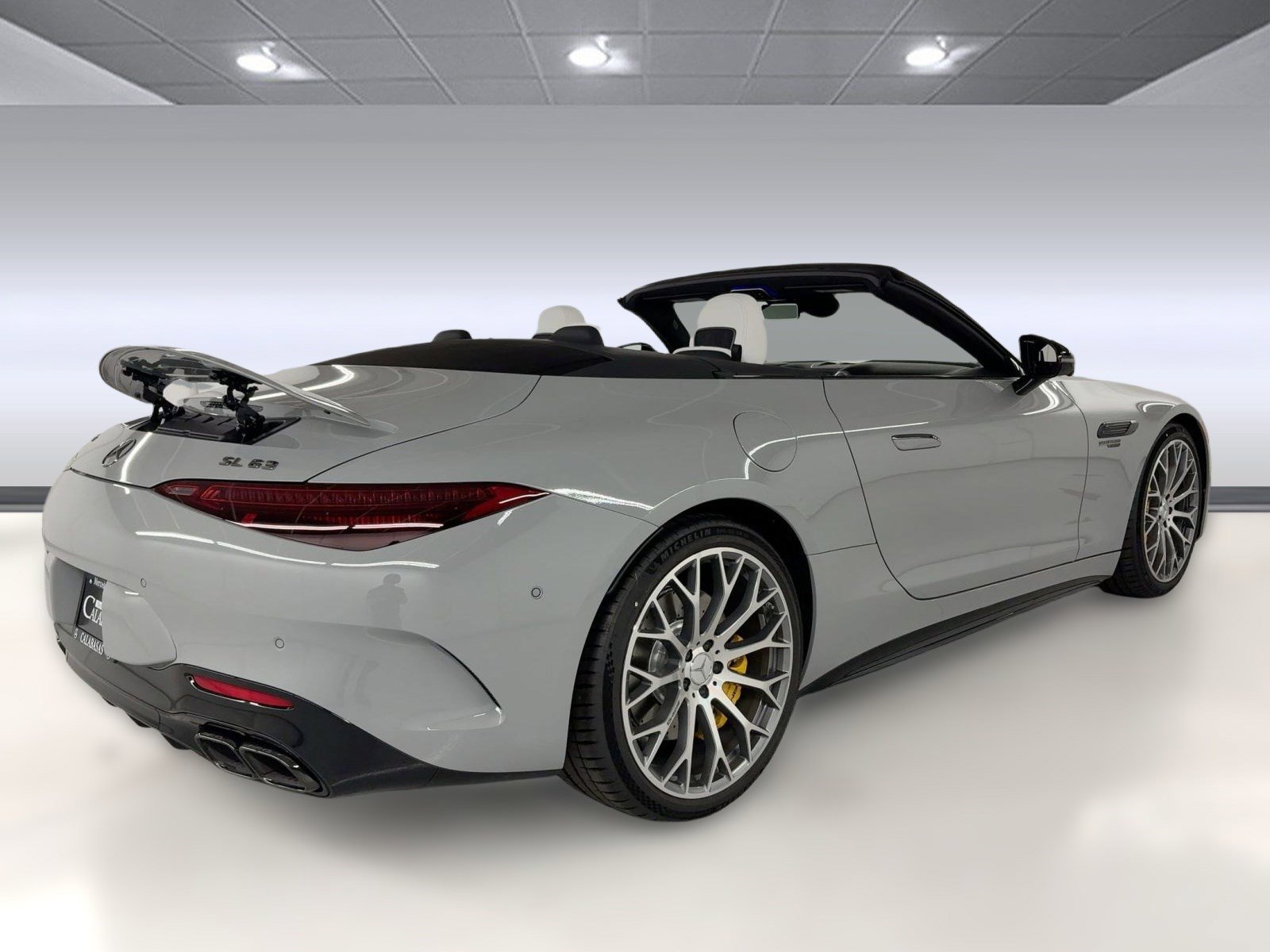 New 2026 Mercedes-Benz SL 63 AMG 4MATIC image 9