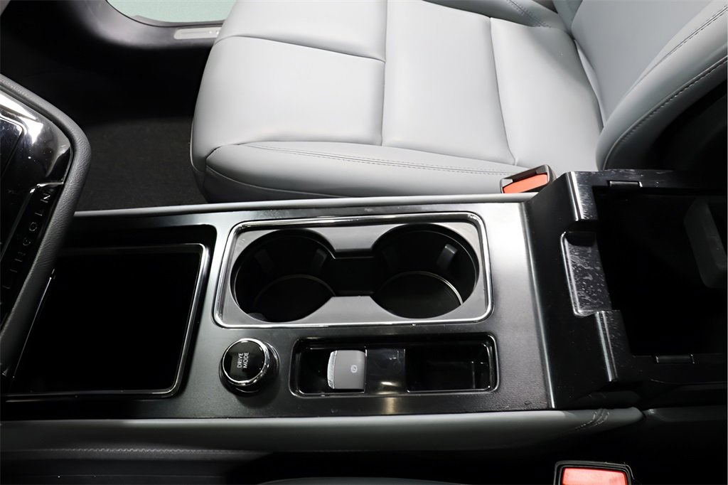 Used 2022 Lincoln Corsair FWD image 18