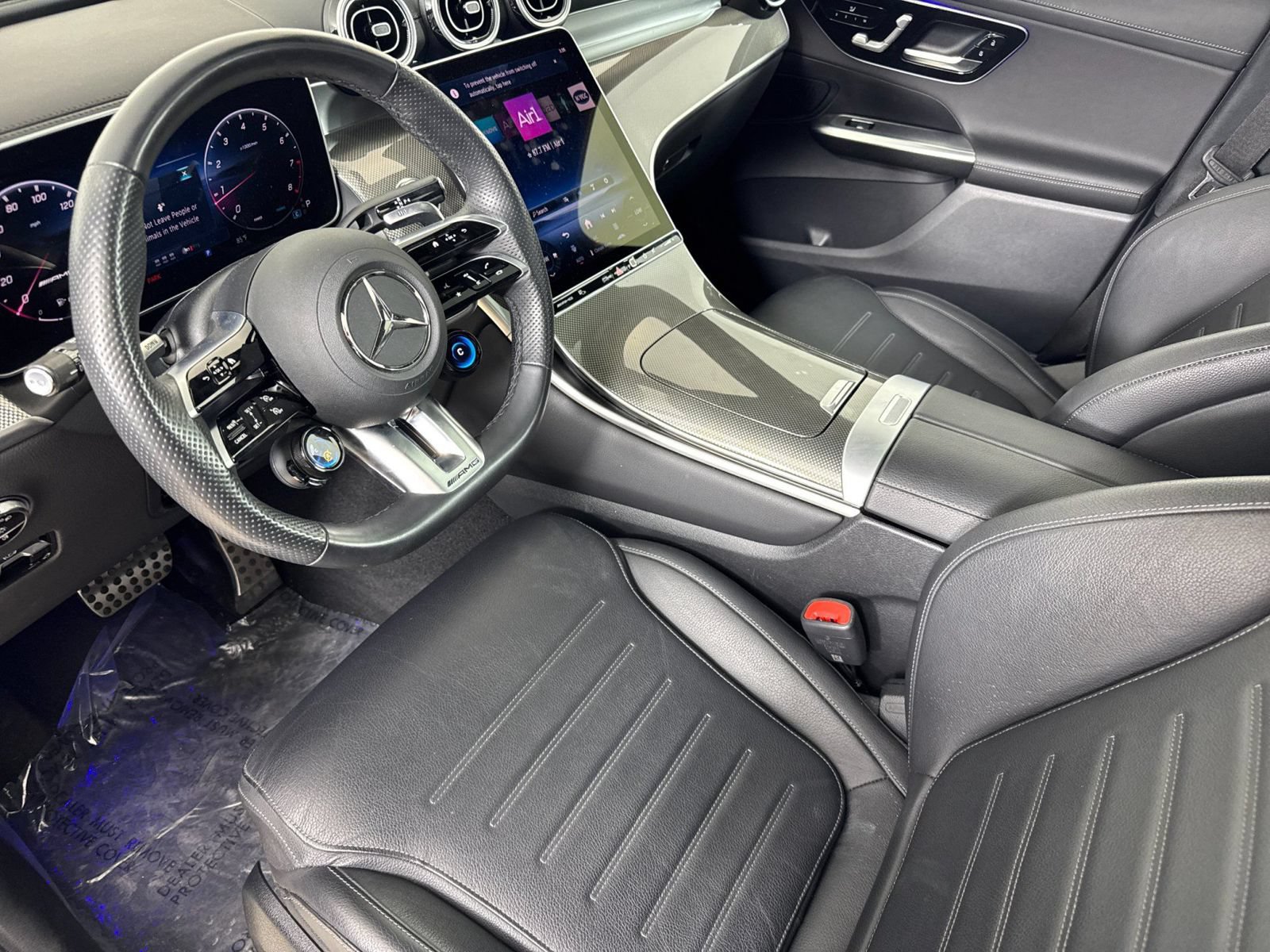 Used 2025 Mercedes-Benz GLC 43 AMG 4MATIC image 4