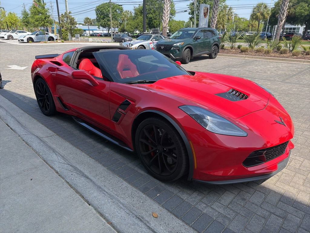 Used 2018 Chevrolet Corvette Grand Sport RWD image 4