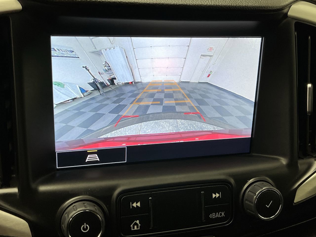 Certified 2022 GMC Terrain SLT w/ LPO, Floor Liner Package AWD/4WD image 5