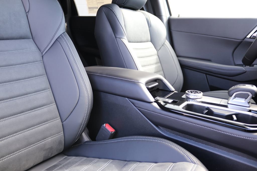 New 2026 Mitsubishi Outlander SE AWD/4WD image 33