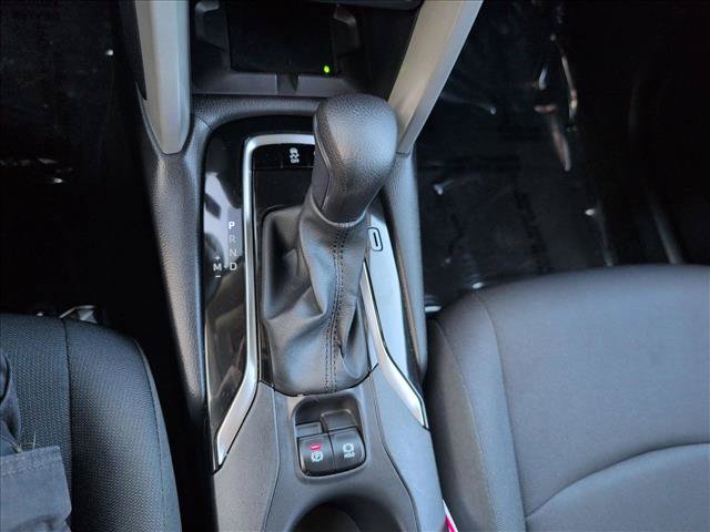 Used 2024 Toyota Corolla Cross LE AWD/4WD image 12