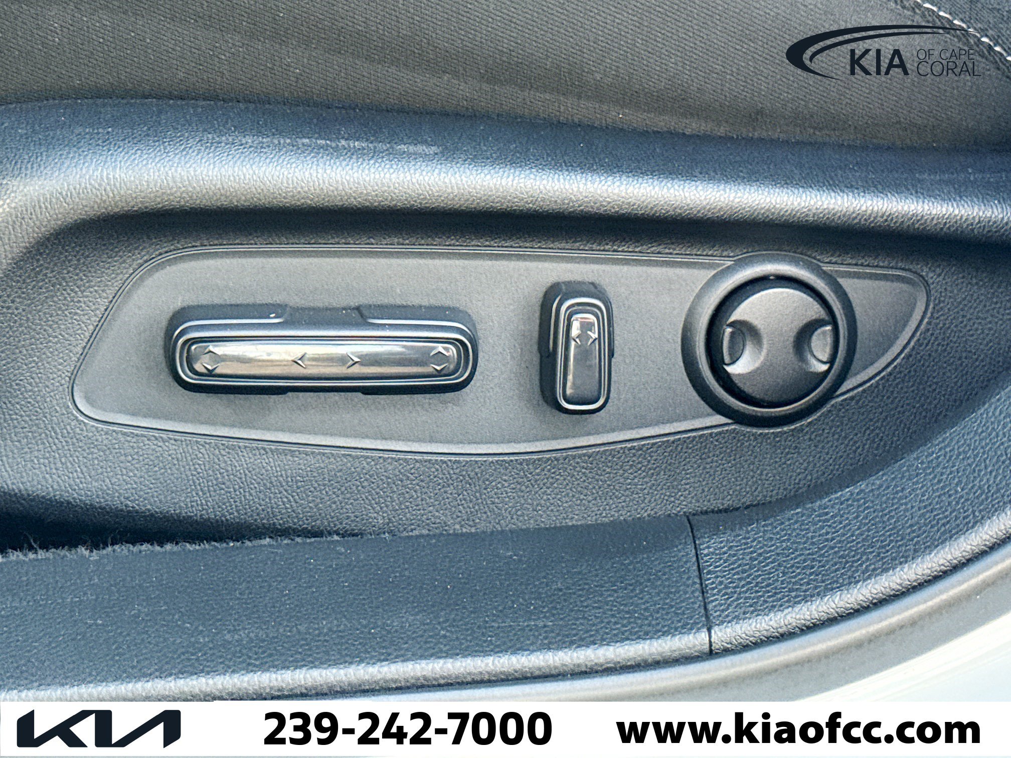 Used 2023 Honda Accord EX image 23