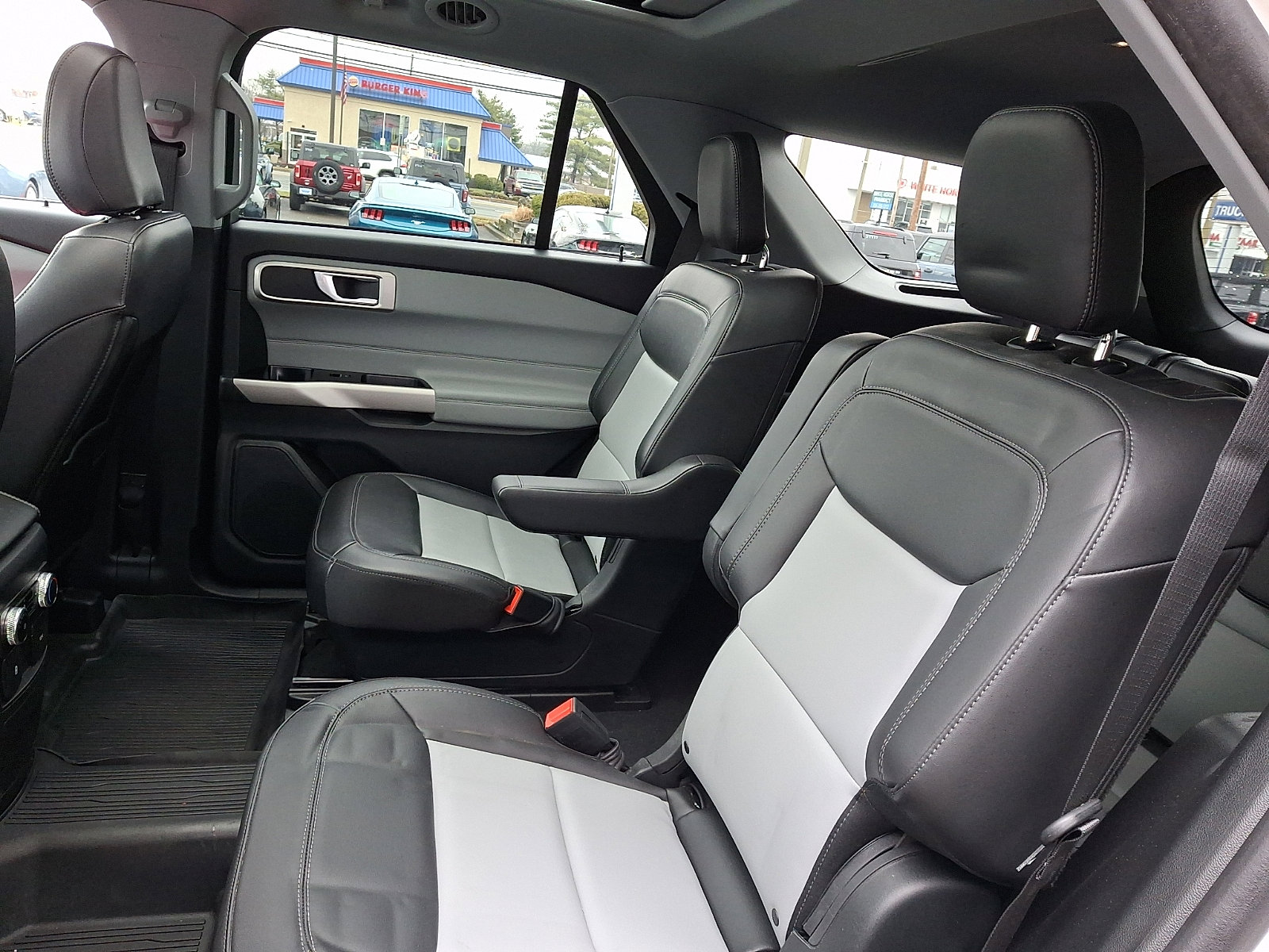 Certified 2023 Ford Explorer XLT w/ Equipment Group 202A image 11