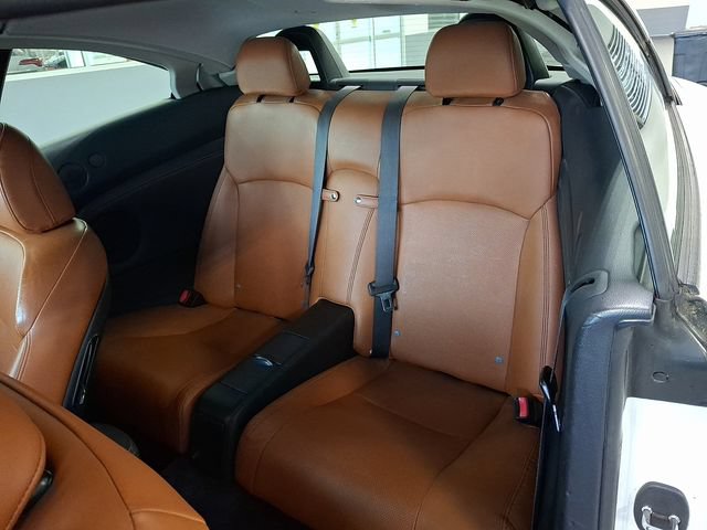 Used 2012 Lexus IS 250C w/ Luxury Pkg RWD image 14