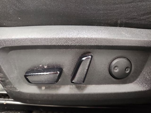 Used 2023 Nissan Rogue SV FWD image 14