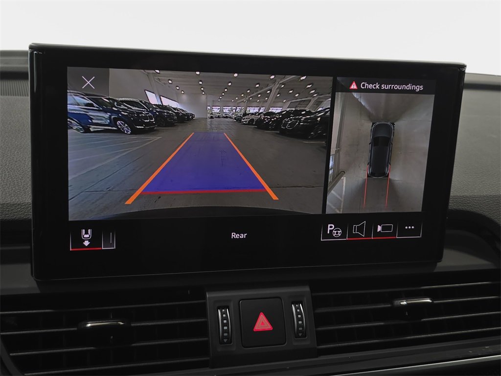 Used 2024 Audi SQ5 Prestige w/ Prestige Package image 22