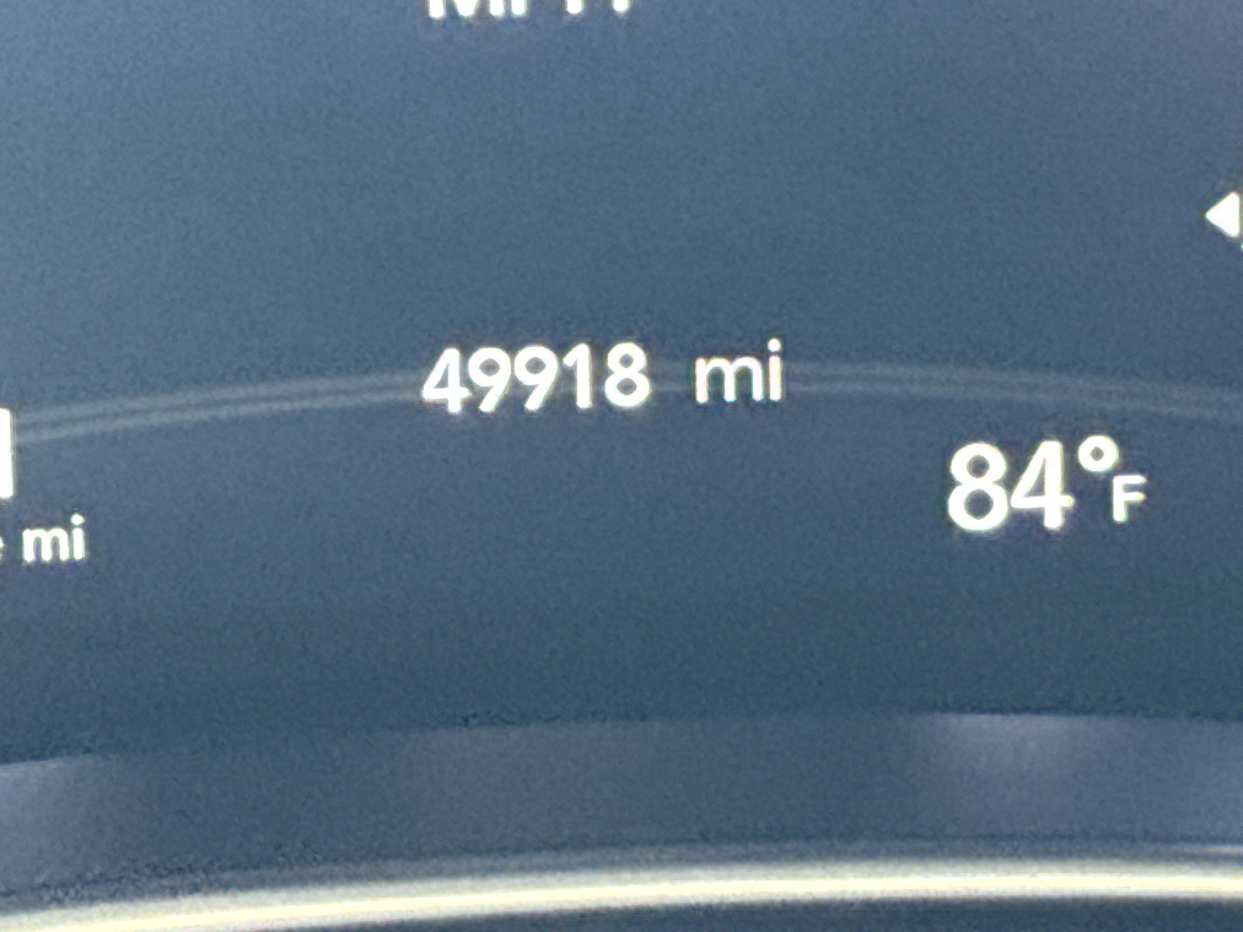 Used 2025 Chrysler Pacifica Limited FWD image 21