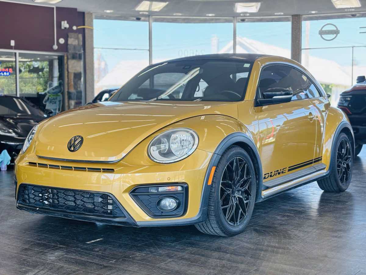 Used 2017 Volkswagen Beetle 1.8T Dune FWD image 18