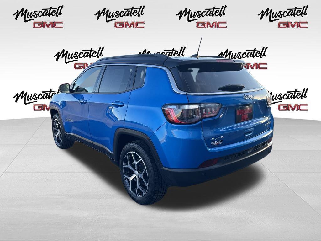 Used 2024 Jeep Compass Limited AWD/4WD image 5