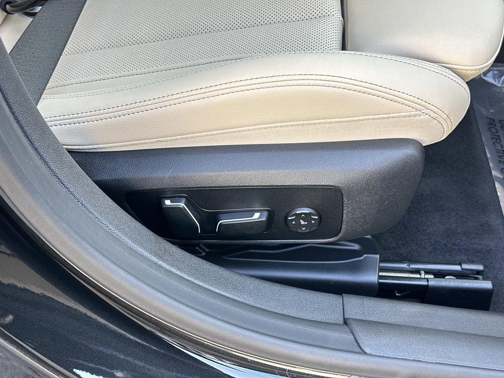 Used 2024 BMW i4 eDrive35 w/ Premium Package image 37