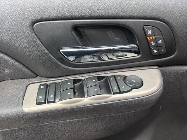 Used 2014 Chevrolet Silverado 2500 LTZ w/ LTZ Plus Package image 7